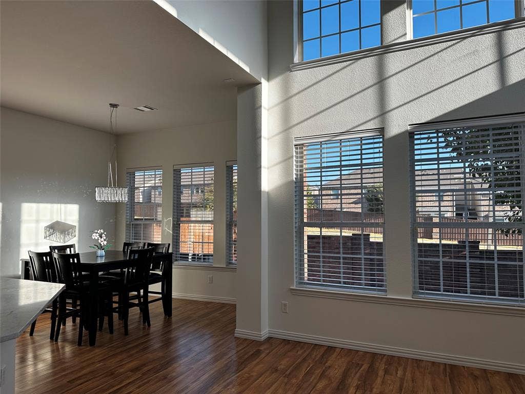 3821 Marcillia Circle, Irving, TX 75038 3821 Marcillia Circle, Irving, TX 75038
