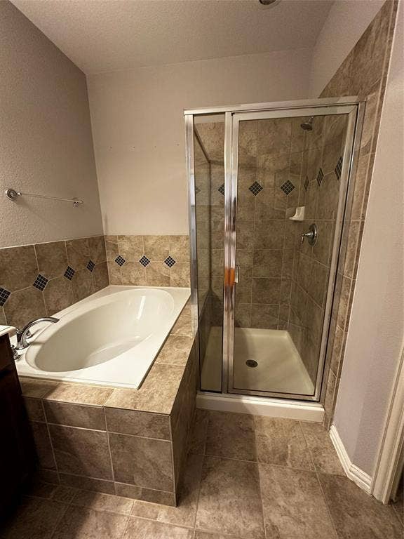 3821 Marcillia Circle, Irving, TX 75038 3821 Marcillia Circle, Irving, TX 75038