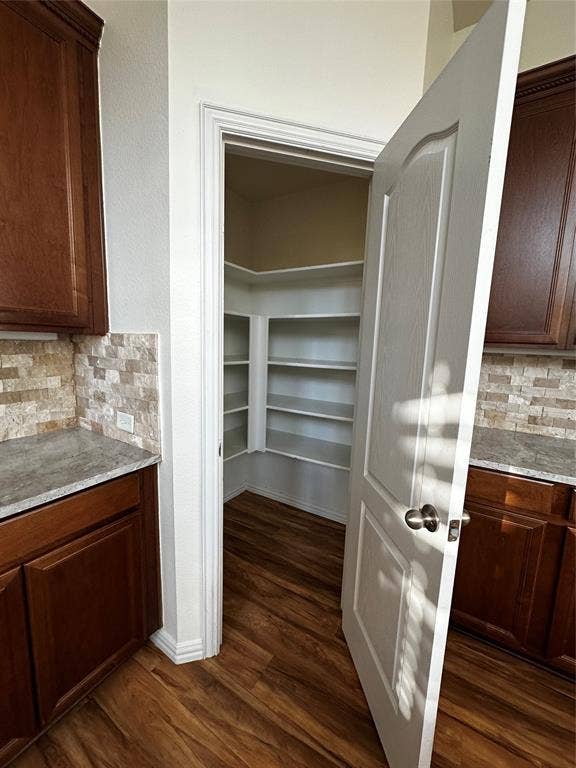 3821 Marcillia Circle, Irving, TX 75038 3821 Marcillia Circle, Irving, TX 75038