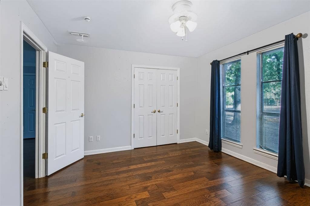 104 Trailwood Court, Burleson, TX 76028 Bedroom 2
