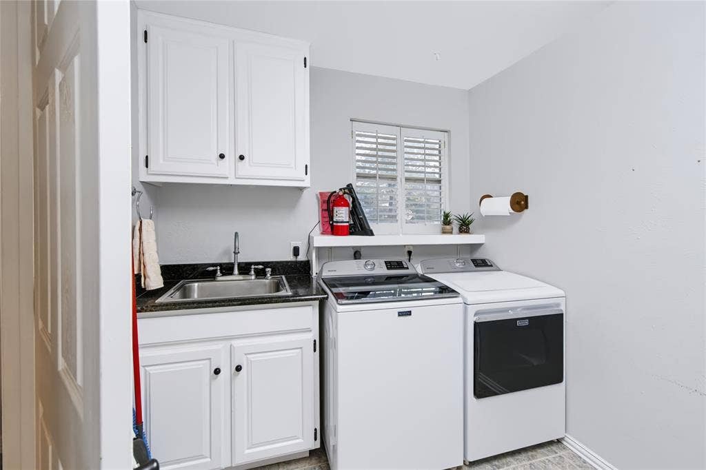 104 Trailwood Court, Burleson, TX 76028 104 Trailwood Court, Burleson, TX 76028