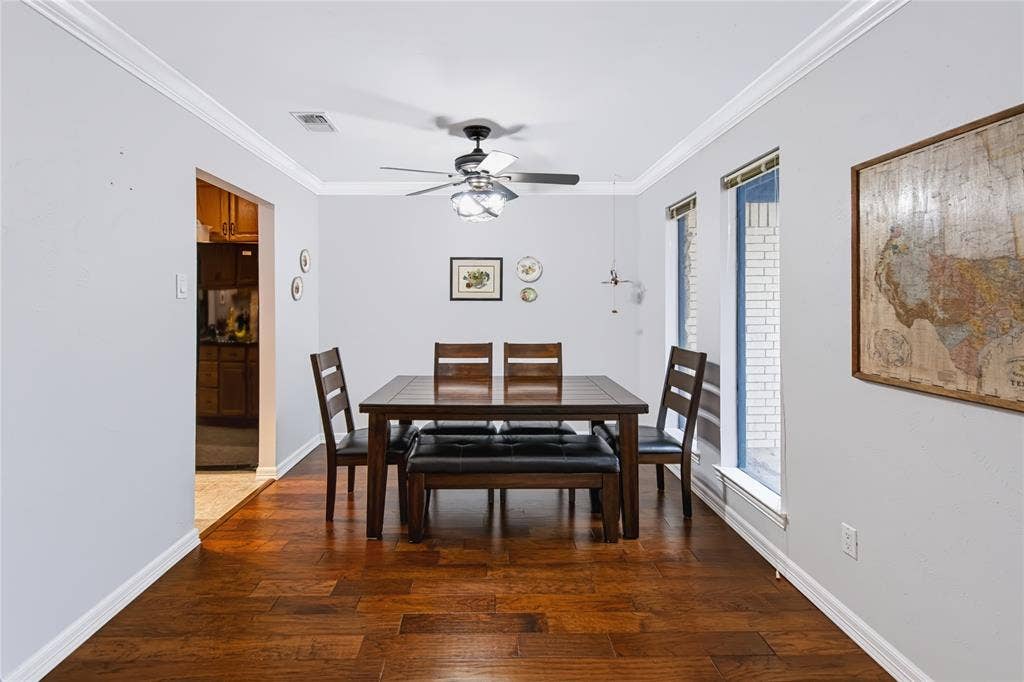 104 Trailwood Court, Burleson, TX 76028 104 Trailwood Court, Burleson, TX 76028