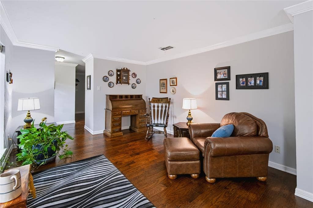 104 Trailwood Court, Burleson, TX 76028 104 Trailwood Court, Burleson, TX 76028