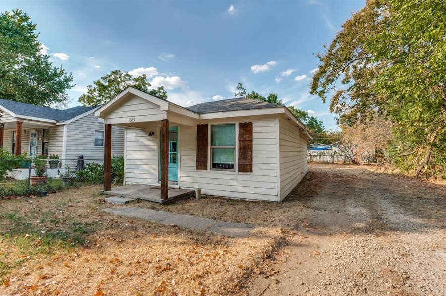 Property photo for 1003 Morris Street, Dallas, TX