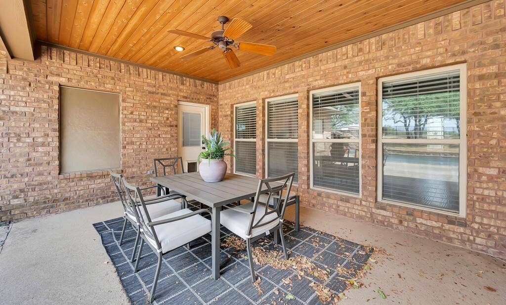 1865 Austin Hines Drive, China Spring, TX 76633 1865 Austin Hines Drive, China Spring, TX 76633