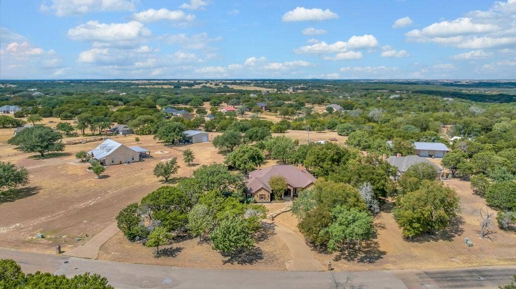 1865 Austin Hines Drive, China Spring, TX 76633 1865 Austin Hines Drive, China Spring, TX 76633