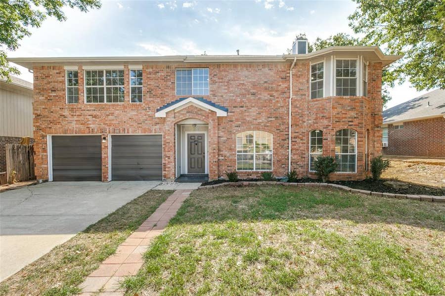 Property photo for 2107 Meadowview Drive, Corinth, TX