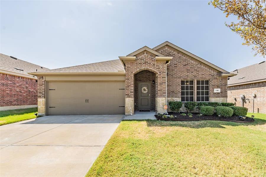 Property photo for 716 Alton Drive, Aubrey, TX