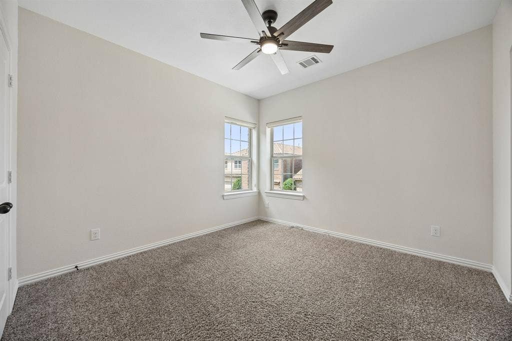 6685 Escena Boulevard, Irving, TX 75039 6685 Escena Boulevard, Irving, TX 75039