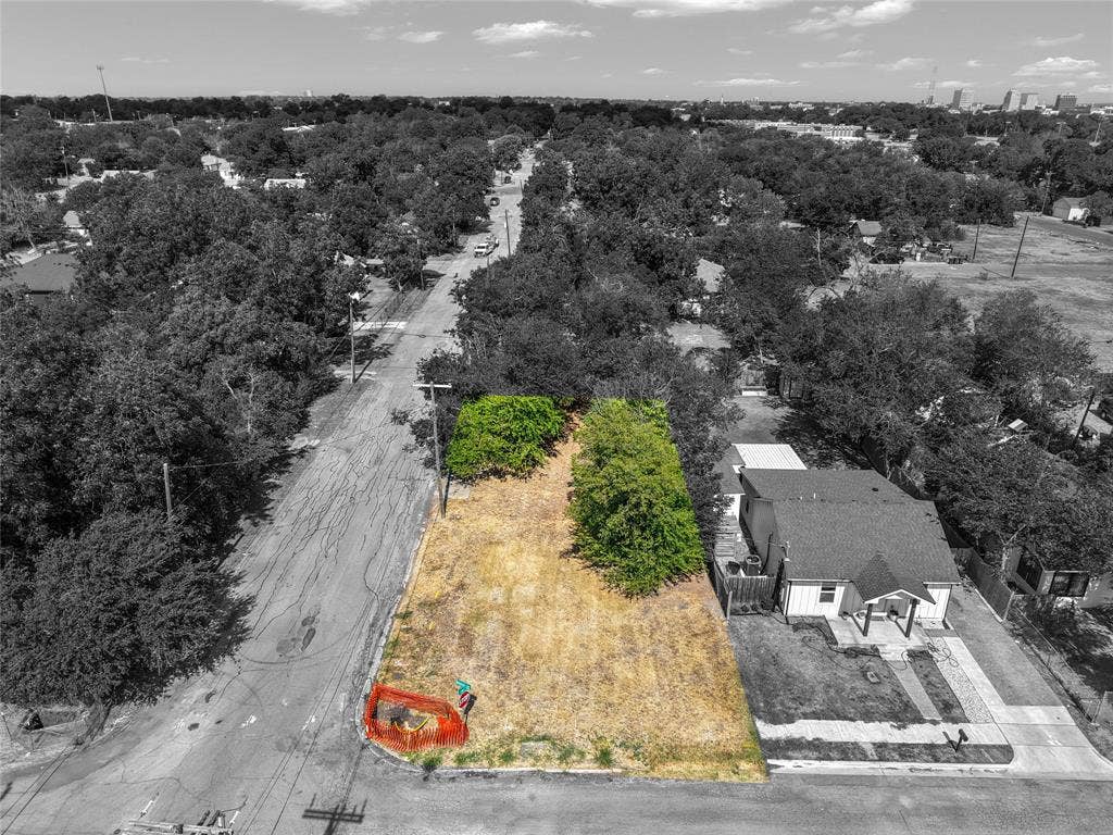 1525 Baylor Avenue E, Waco, TX 76706 1525 Baylor Avenue E, Waco, TX 76706