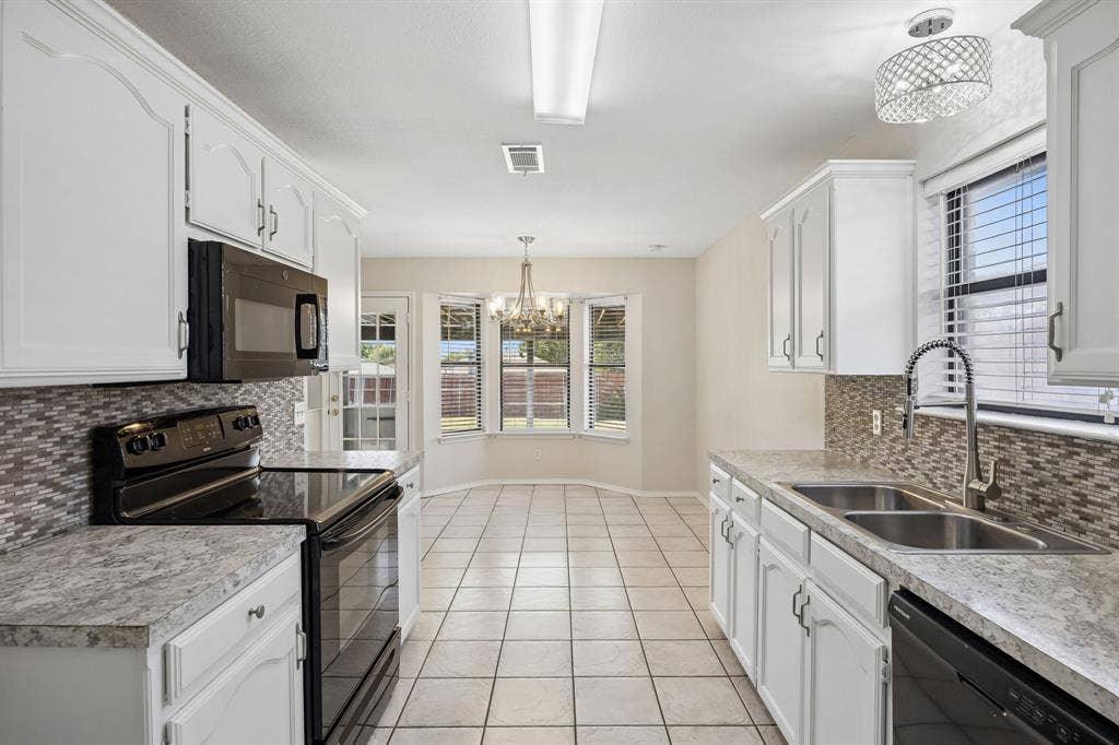 6344 N Park Drive, Watauga, TX 76148 6344 N Park Drive, Watauga, TX 76148