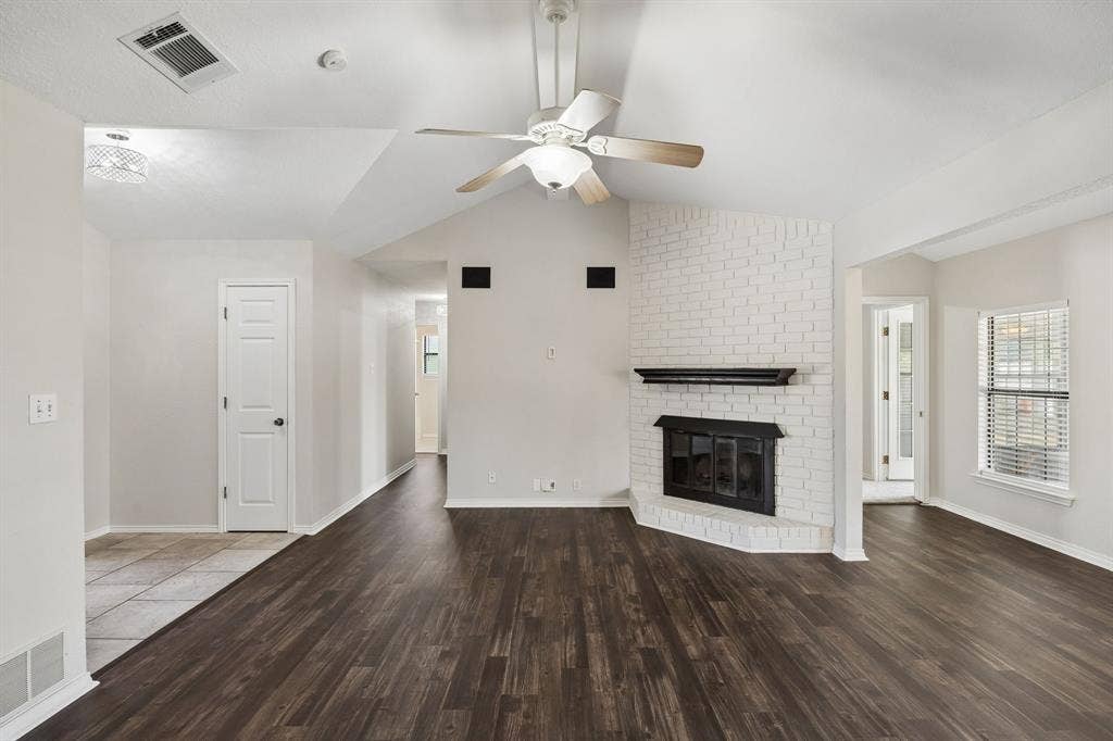 6344 N Park Drive, Watauga, TX 76148 6344 N Park Drive, Watauga, TX 76148