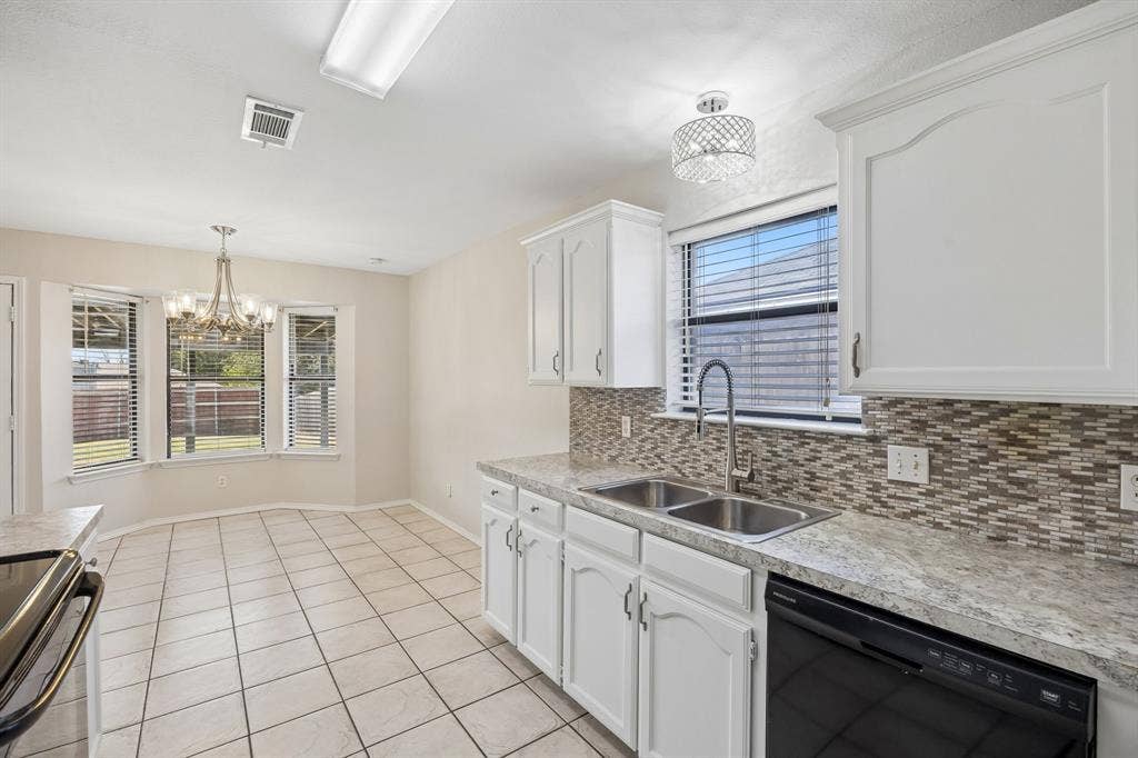 6344 N Park Drive, Watauga, TX 76148 6344 N Park Drive, Watauga, TX 76148