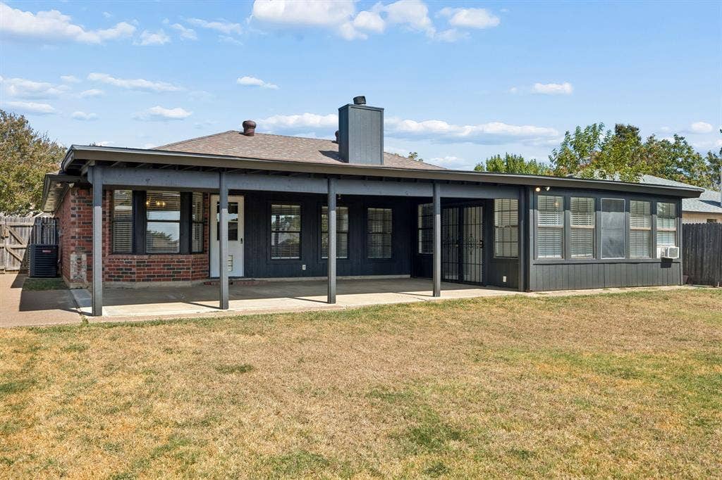 6344 N Park Drive, Watauga, TX 76148 6344 N Park Drive, Watauga, TX 76148