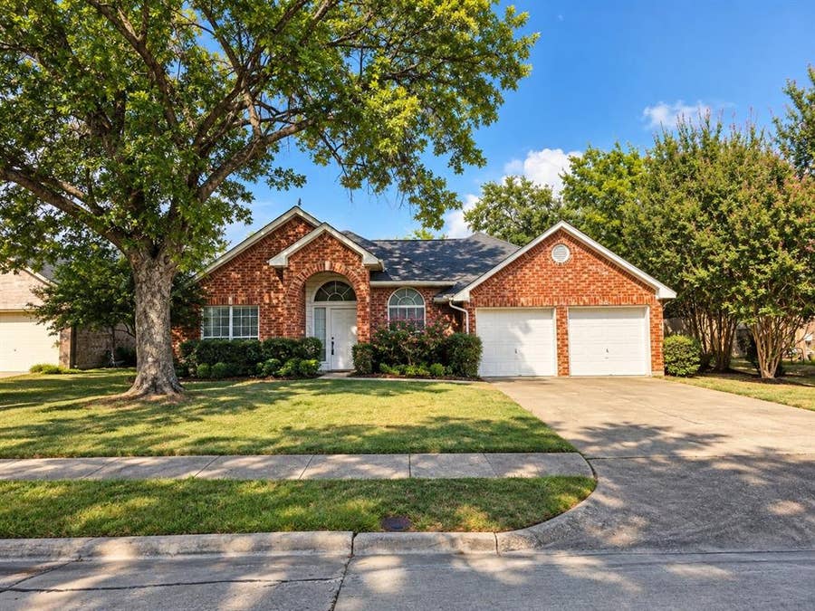 Property photo for 6406 Azalea Drive, Rowlett, TX