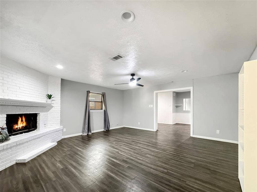 4331 Kolloch Drive, Dallas, TX 75216 4331 Kolloch Drive, Dallas, TX 75216