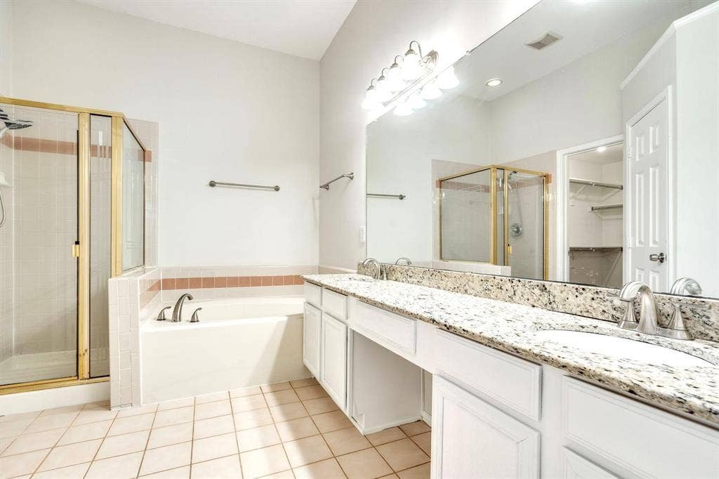 9109 Azinger Drive, Plano, TX 75025 9109 Azinger Drive, Plano, TX 75025