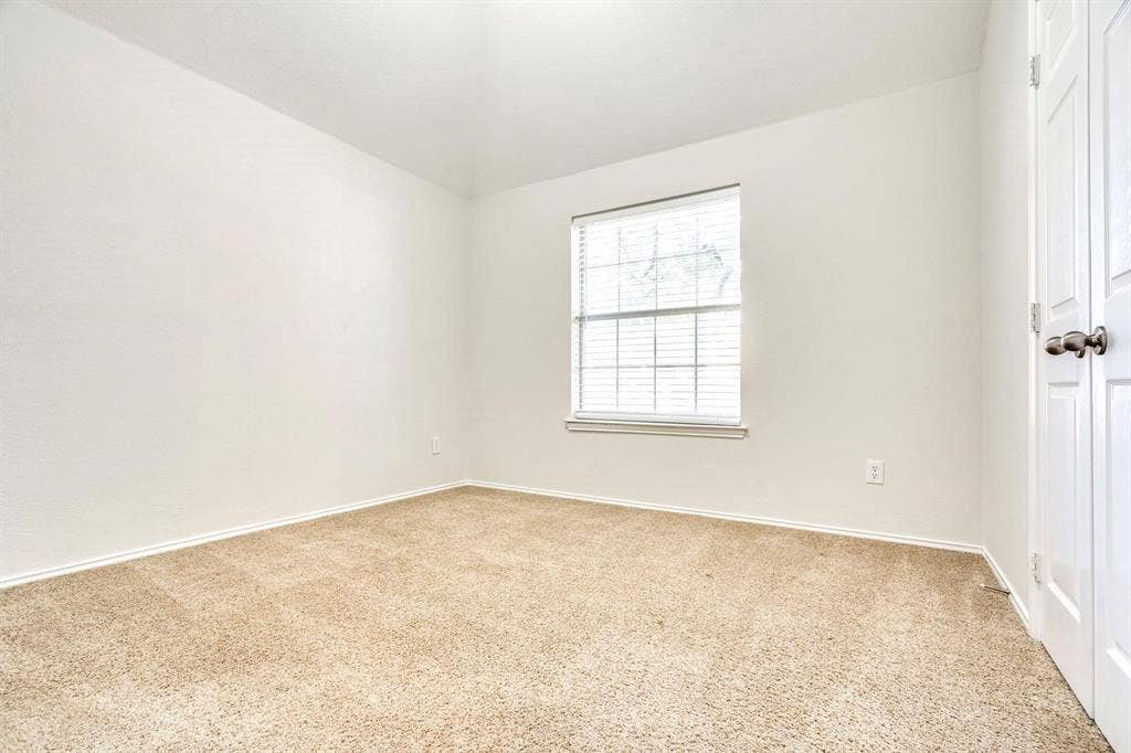 9109 Azinger Drive, Plano, TX 75025 9109 Azinger Drive, Plano, TX 75025