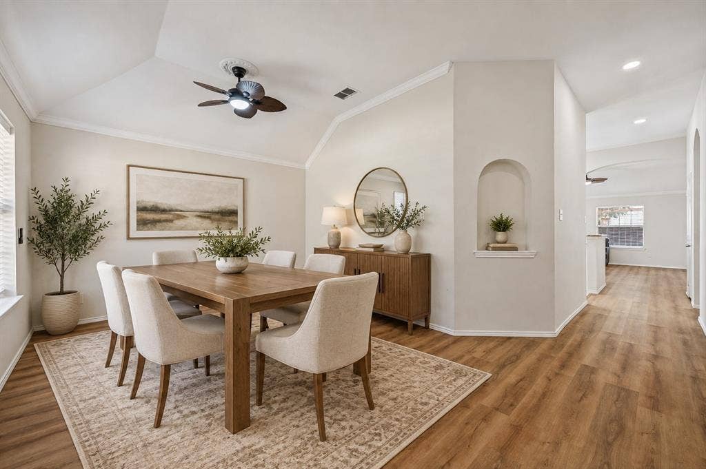 9109 Azinger Drive, Plano, TX 75025 9109 Azinger Drive, Plano, TX 75025