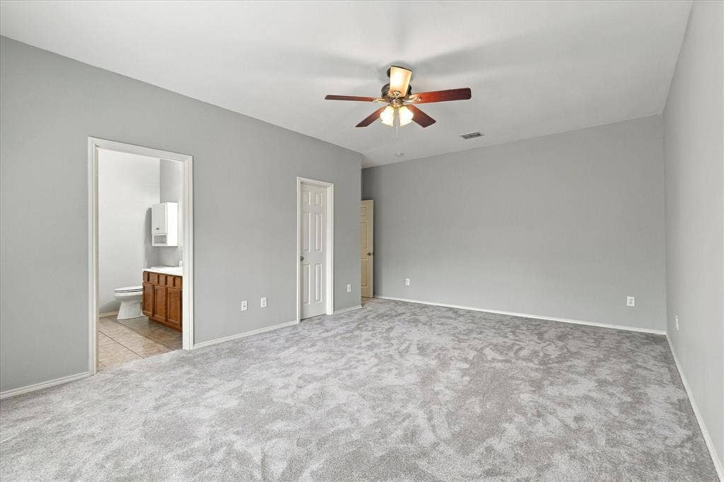 5813 Touchstone Drive, McKinney, TX 75070 5813 Touchstone Drive, McKinney, TX 75070