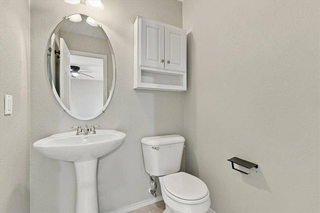 5813 Touchstone Drive, McKinney, TX 75070 5813 Touchstone Drive, McKinney, TX 75070