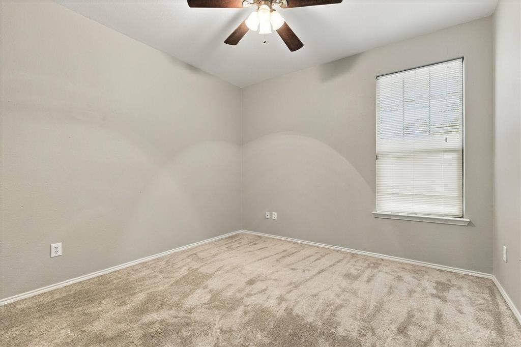 5813 Touchstone Drive, McKinney, TX 75070 5813 Touchstone Drive, McKinney, TX 75070