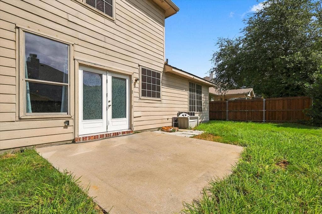 5813 Touchstone Drive, McKinney, TX 75070 5813 Touchstone Drive, McKinney, TX 75070
