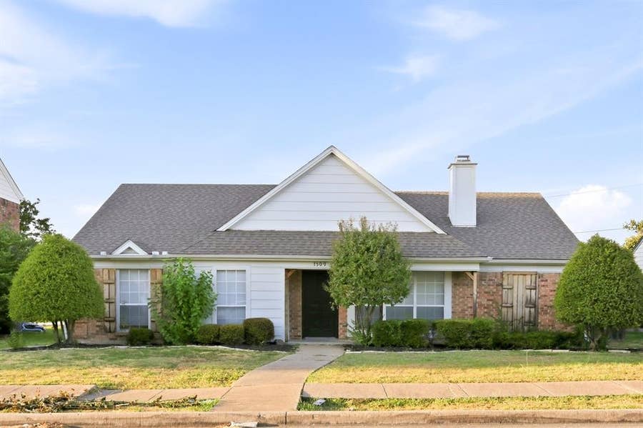 Property photo for 7509 Atlantic Drive, Rowlett, TX