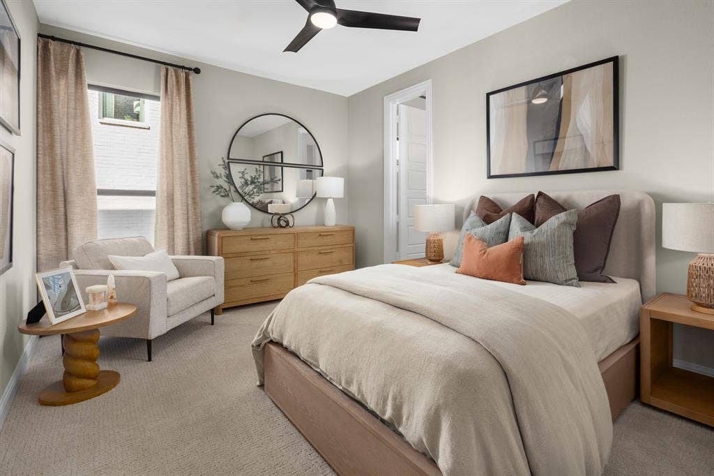 3222 Bexar, Rockwall, TX 75032 Representative