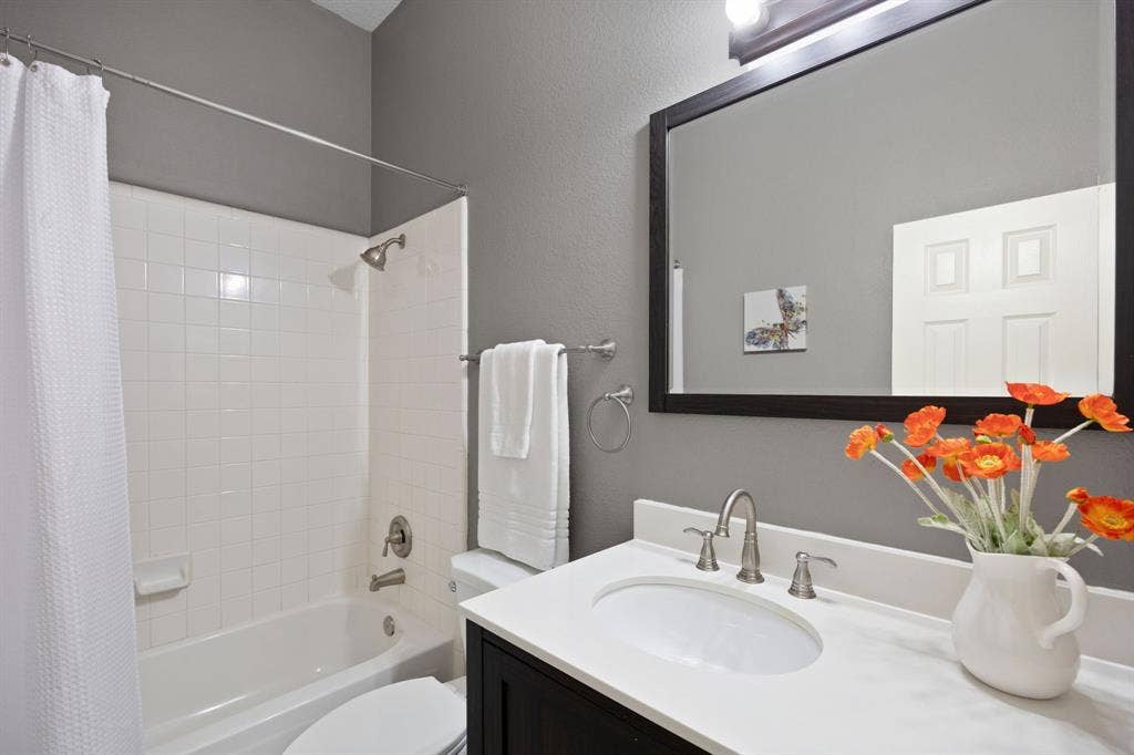 5113 Promise Land Drive, Frisco, TX 75035 5113 Promise Land Drive, Frisco, TX 75035