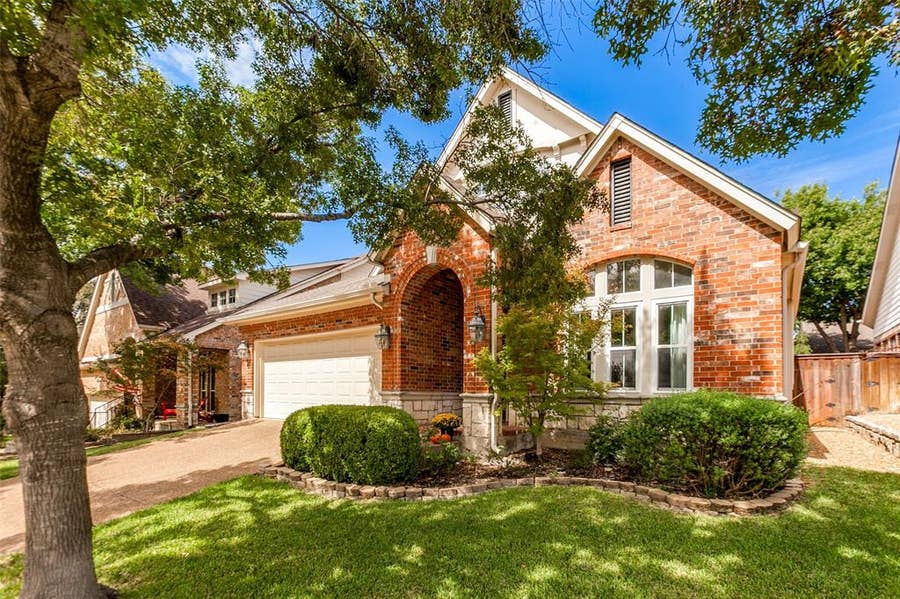 Property photo for 1740 Glenlivet Drive, Dallas, TX