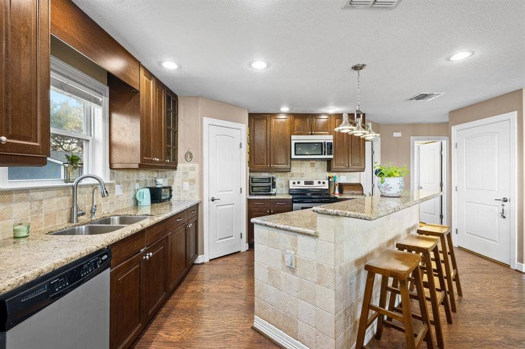 556 Apollo, Canyon Lake, TX 78133 556 Apollo, Canyon Lake, TX 78133