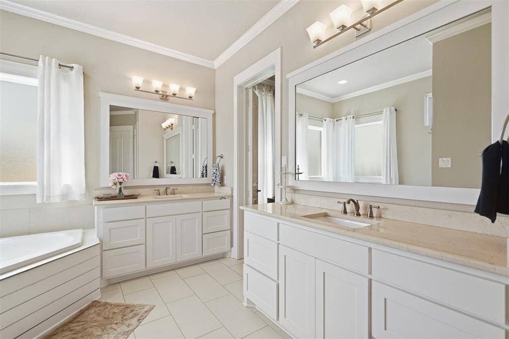 860 San Saba E, Midlothian, TX 76065 860 San Saba E, Midlothian, TX 76065