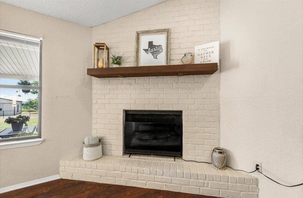 3517 W Moonlight Drive, Waco, TX 76706 3517 W Moonlight Drive, Waco, TX 76706