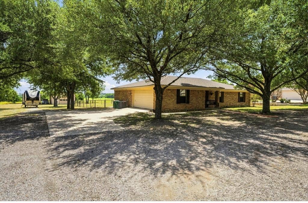 3517 W Moonlight Drive, Waco, TX 76706 3517 W Moonlight Drive, Waco, TX 76706