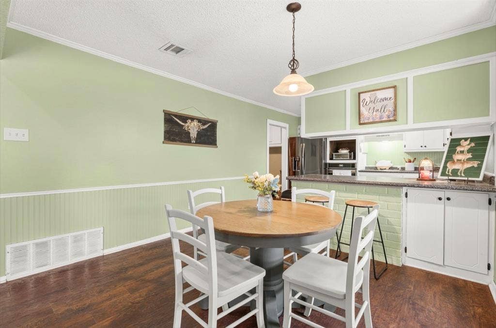 3517 W Moonlight Drive, Waco, TX 76706 3517 W Moonlight Drive, Waco, TX 76706