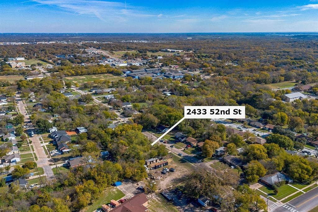 2433 52nd Street, Dallas, TX 75216 Additional content