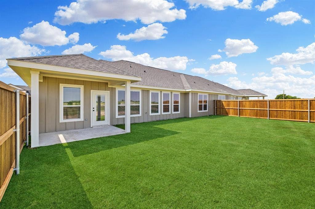 4059-4061 Clovis Court, Midlothian, TX 76065 4059-4061 Clovis Court, Midlothian, TX 76065