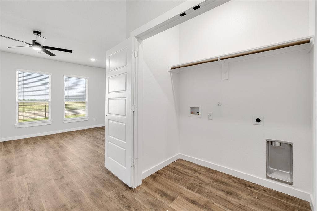 4059-4061 Clovis Court, Midlothian, TX 76065 4059-4061 Clovis Court, Midlothian, TX 76065