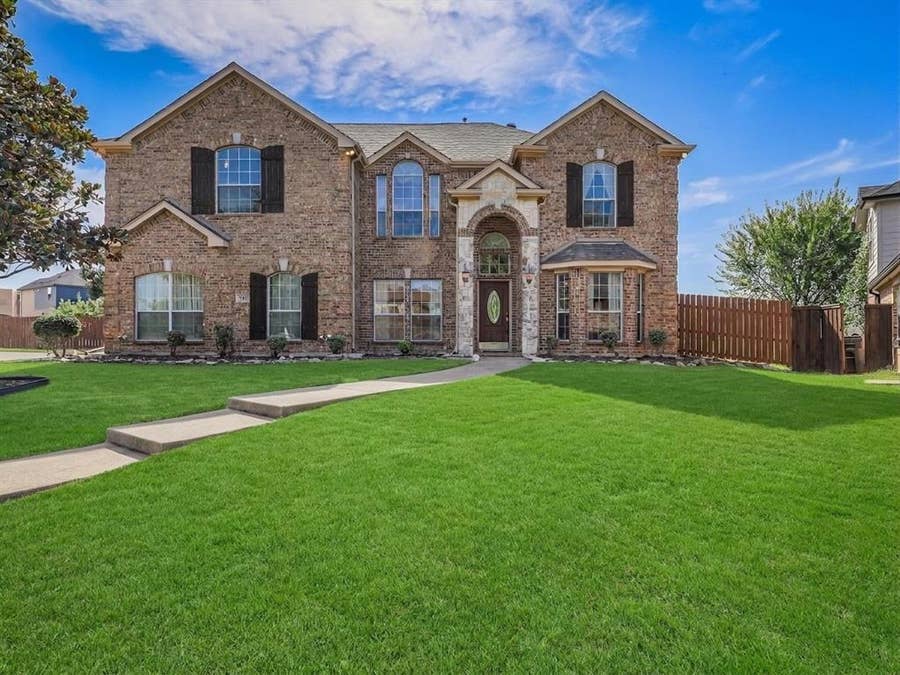 Property photo for 513 Tarpan Trail, Celina, TX