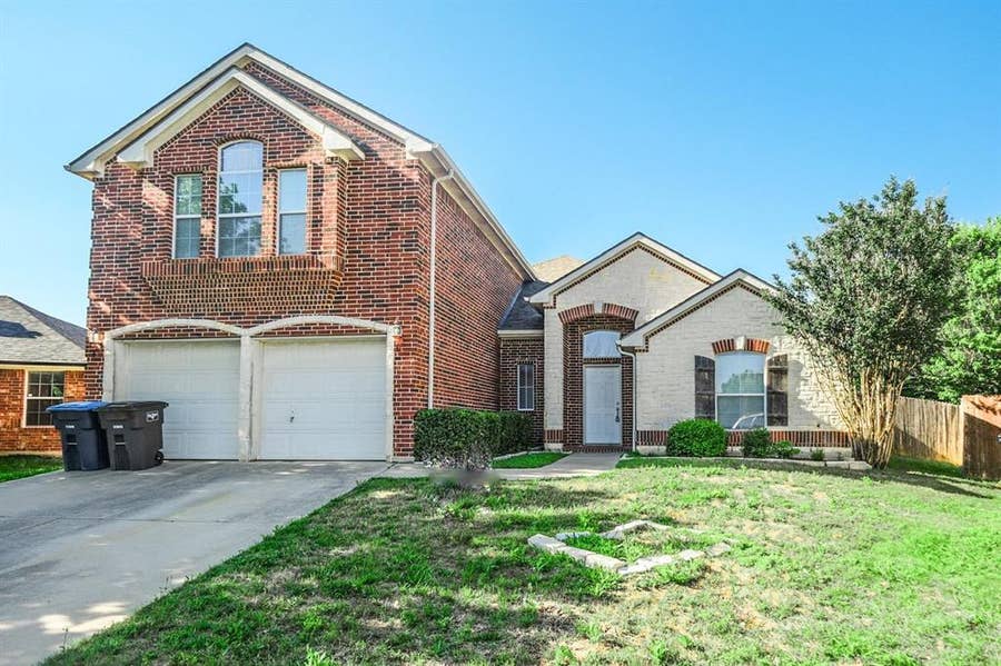 Property photo for 8664 Lariat Circle, Fort Worth, TX