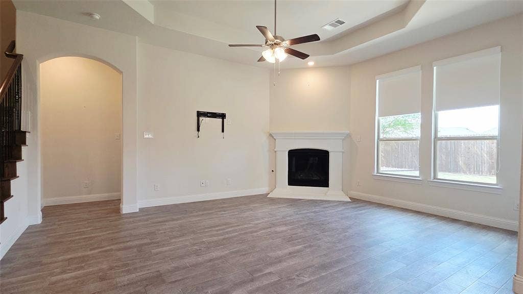 2932 Log Cabin Drive, Celina, TX 75009 2932 Log Cabin Drive, Celina, TX 75009