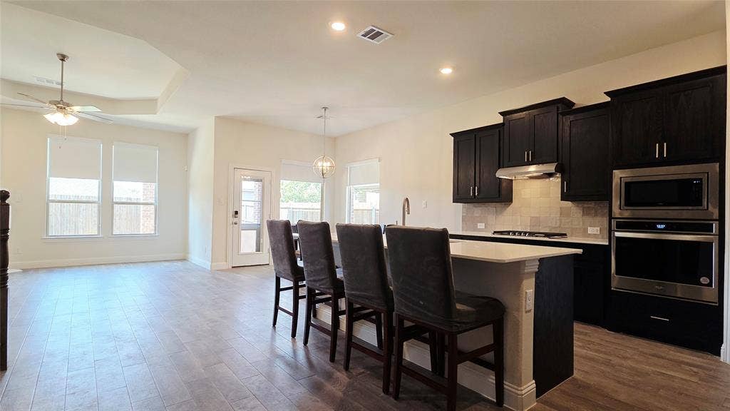 2932 Log Cabin Drive, Celina, TX 75009 2932 Log Cabin Drive, Celina, TX 75009