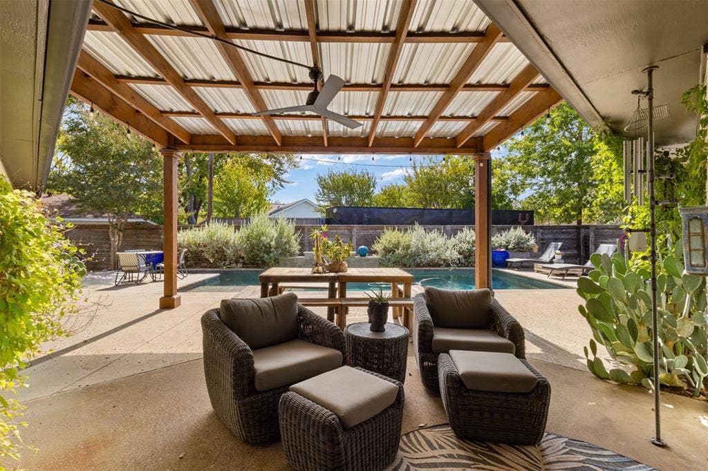 11132 Yorksprings Drive, Dallas, TX 75218 11132 Yorksprings Drive, Dallas, TX 75218