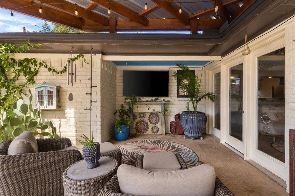 11132 Yorksprings Drive, Dallas, TX 75218 11132 Yorksprings Drive, Dallas, TX 75218