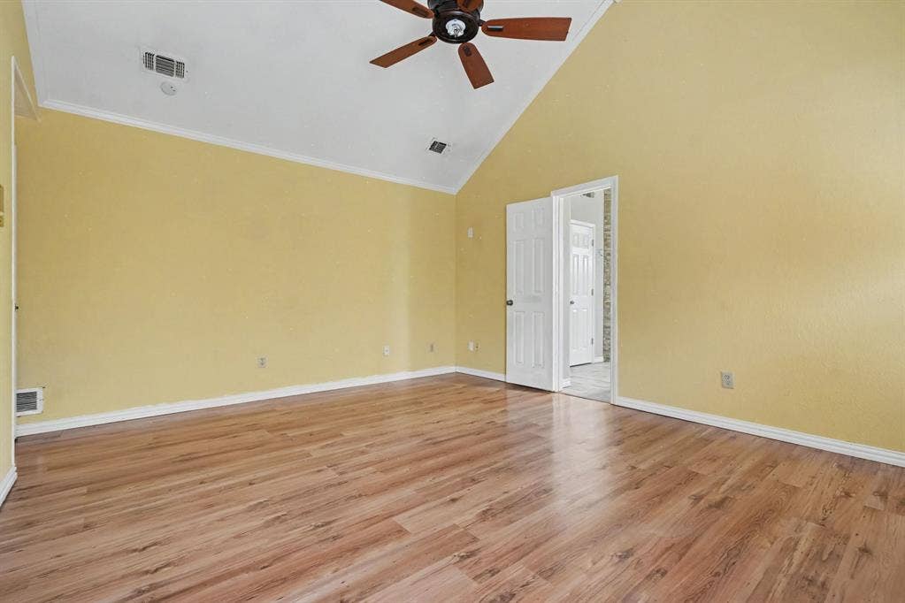 3313 Anchor Drive, Plano, TX 75023 Wood-finish flooring with vaulted ceilings