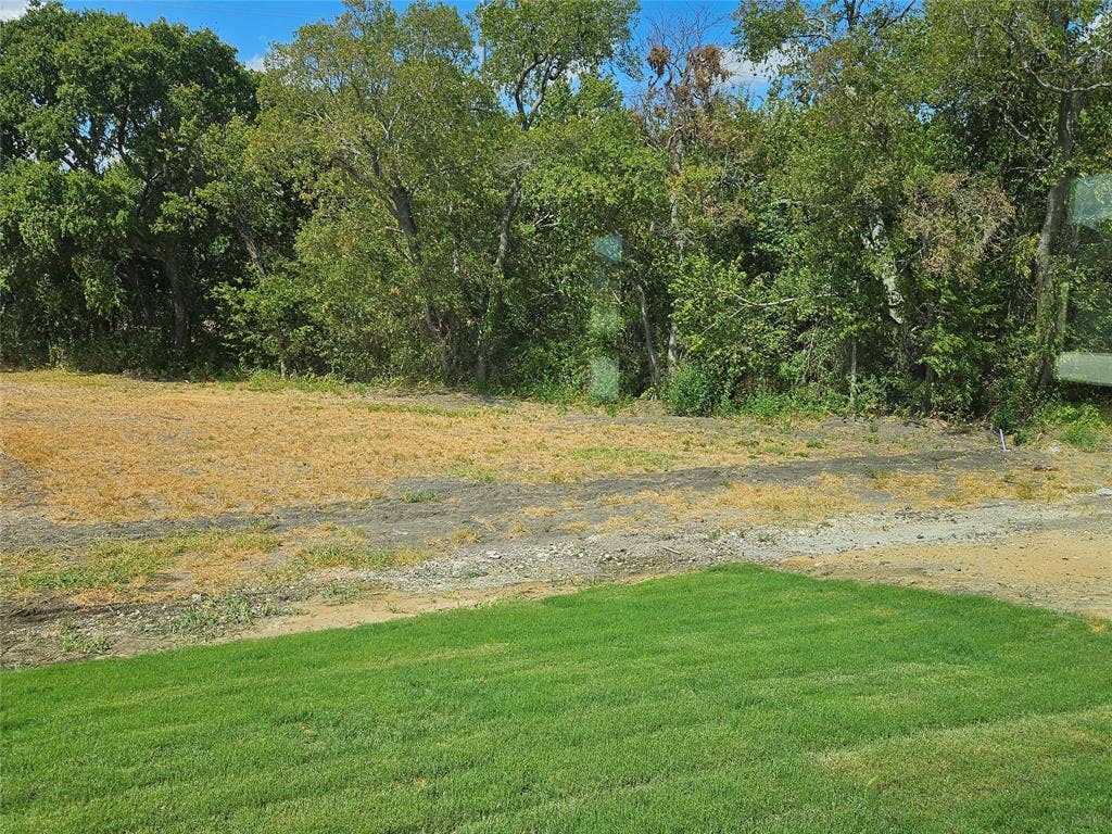 3204 Windmill Road, Van Alstyne, TX 75495