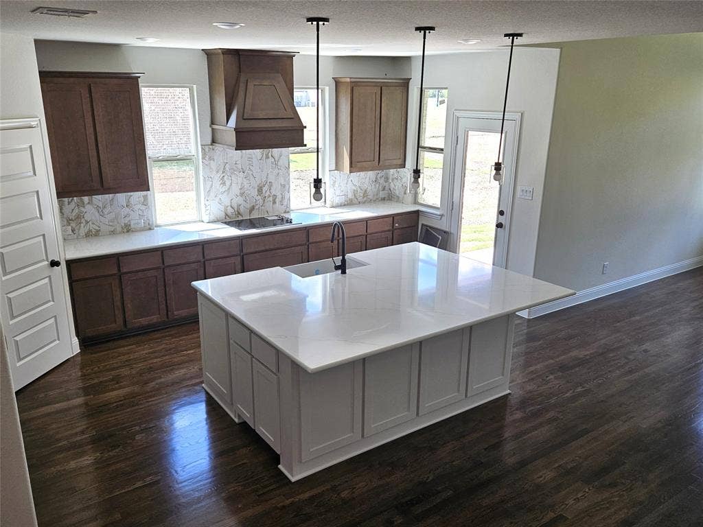 3204 Windmill Road, Van Alstyne, TX 75495