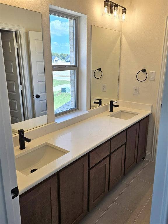 3204 Windmill Road, Van Alstyne, TX 75495