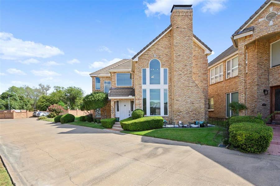 Property photo for 8404 Sunset Cove Drive, Fort Worth, TX